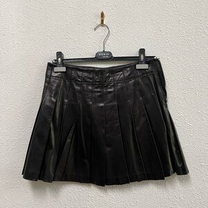 Alice + Olivia Black Pleated Skater Mini Skirt